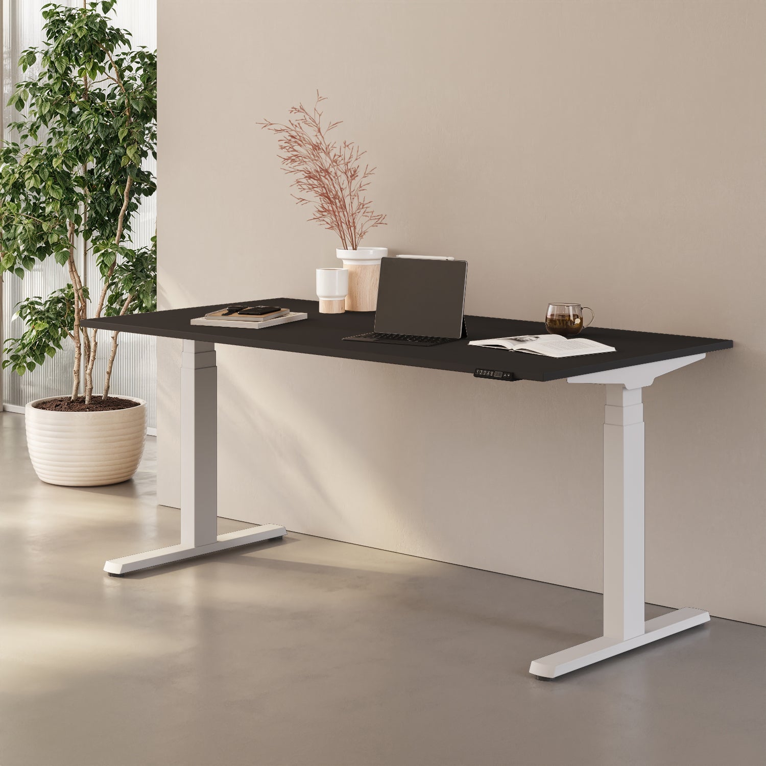 Heigh-Adjustable Desk UP