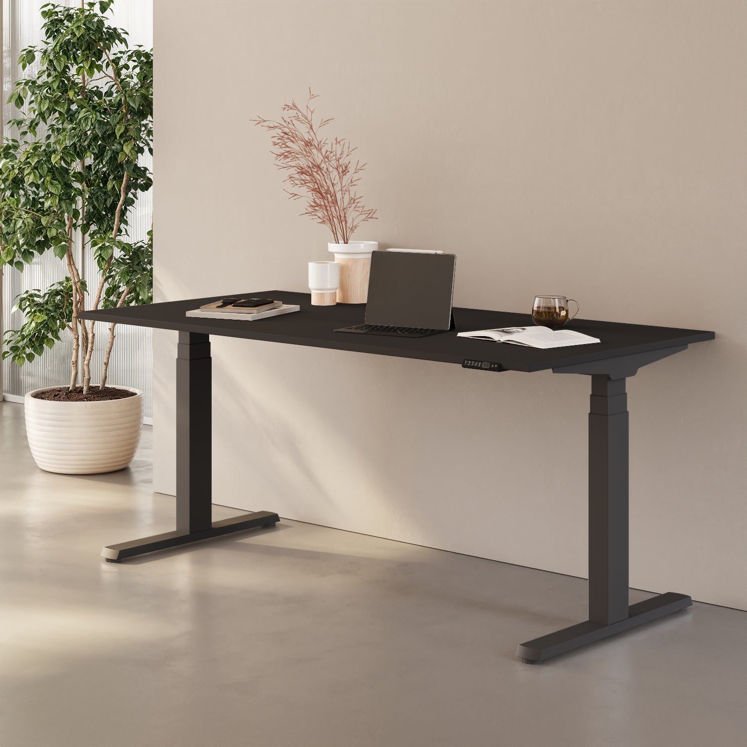 Heigh-Adjustable Desk UP