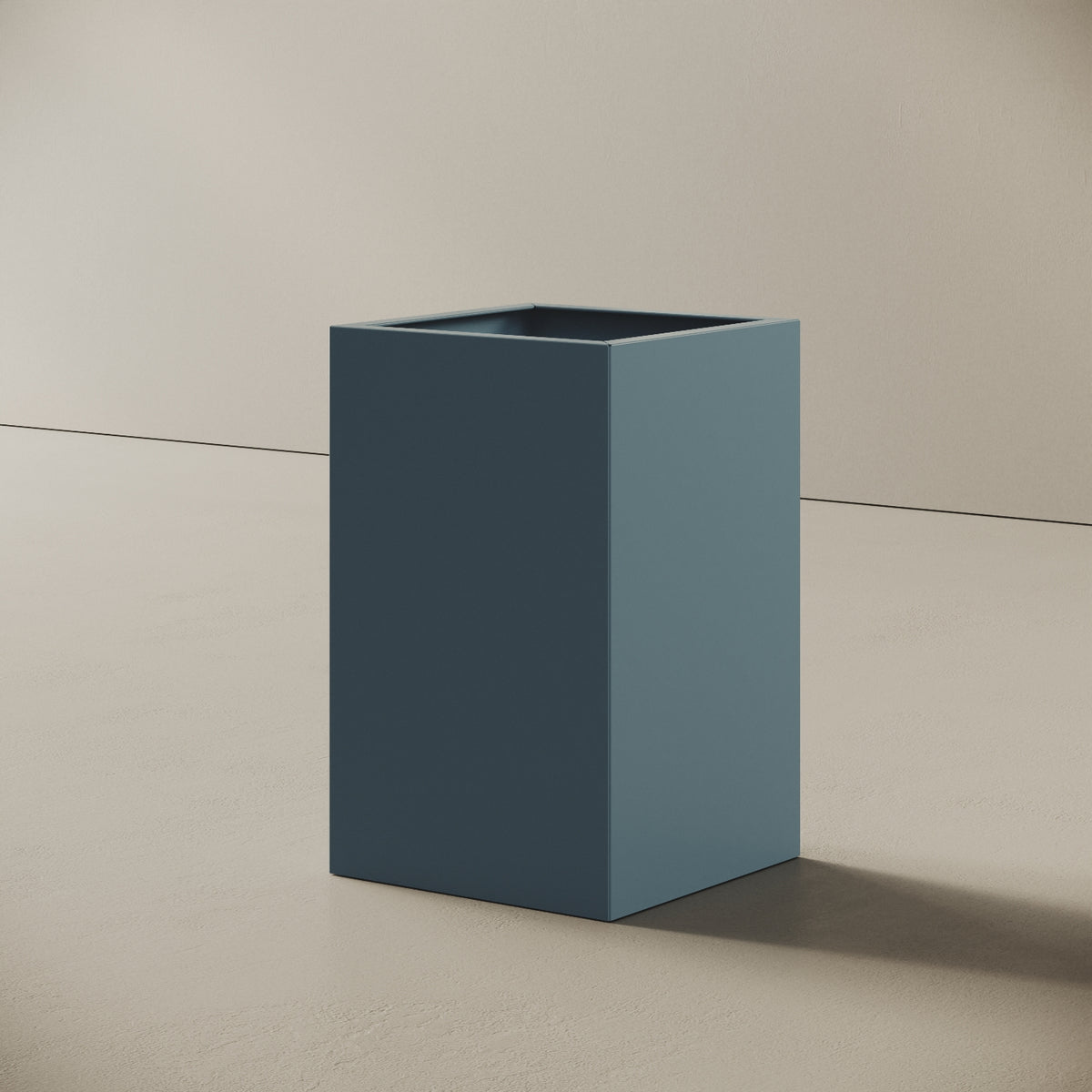 Cestino ALL in metallo blu, vista laterale — profilo cilindrico in metallo verniciato blu con apertura superiore ampia