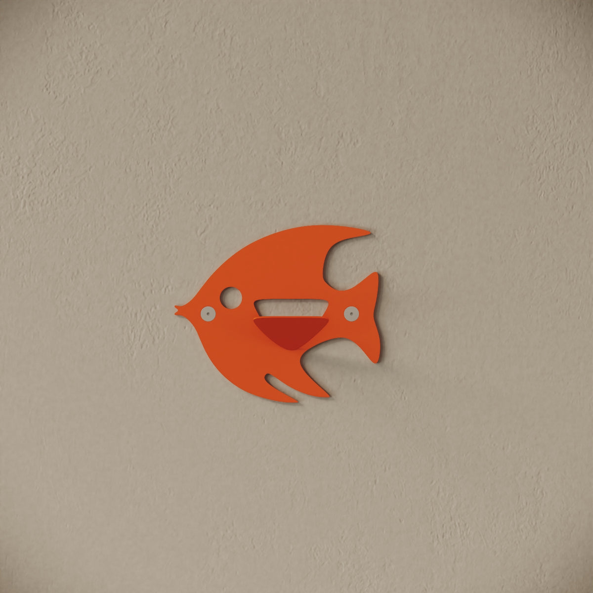 Appendiabiti da muro Fish arancione, vista frontale – ferro verniciato, gancio integrato