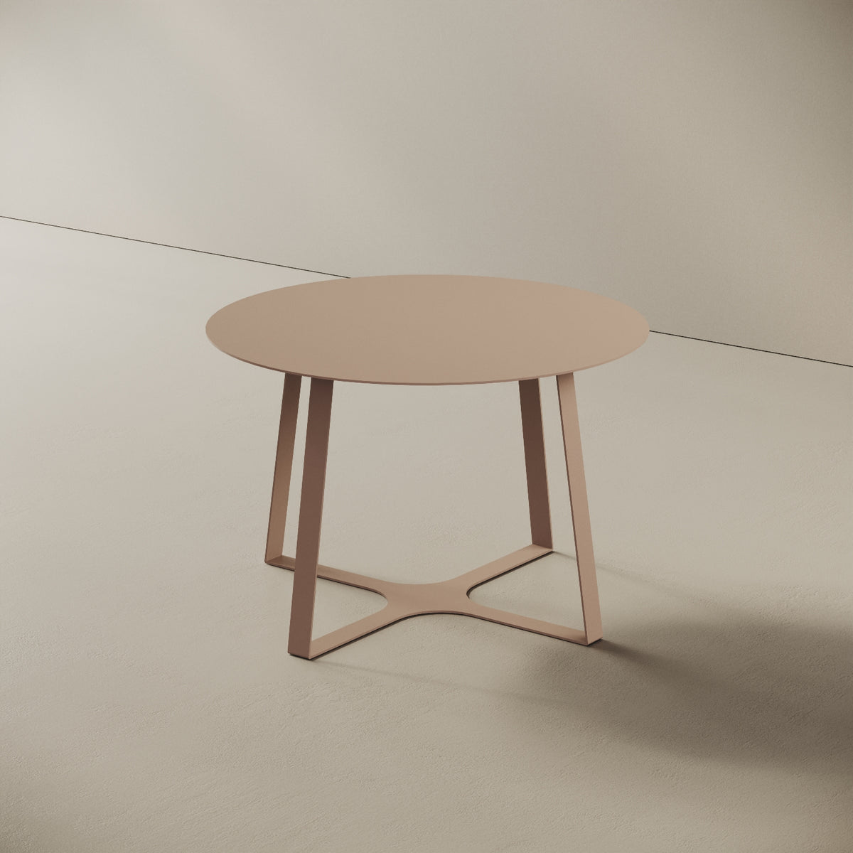 Tavolino da caffè Japan cipria M, vista laterale – struttura geometrica in ferro verniciato cipria