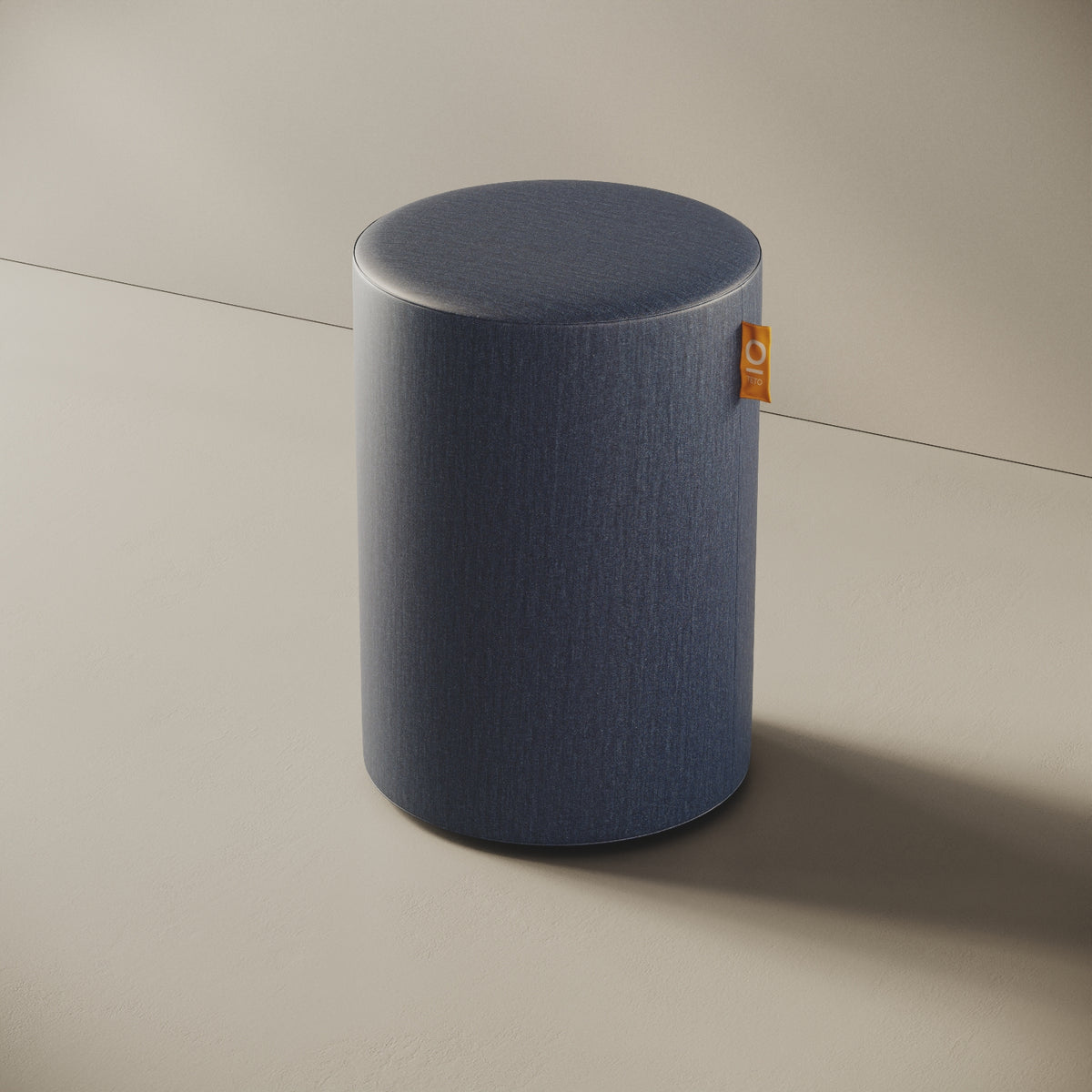 Pouf Comodo brooklyn taglia M Ø 47 × H 70 cm, vista laterale — rivestimento in denim robusto
