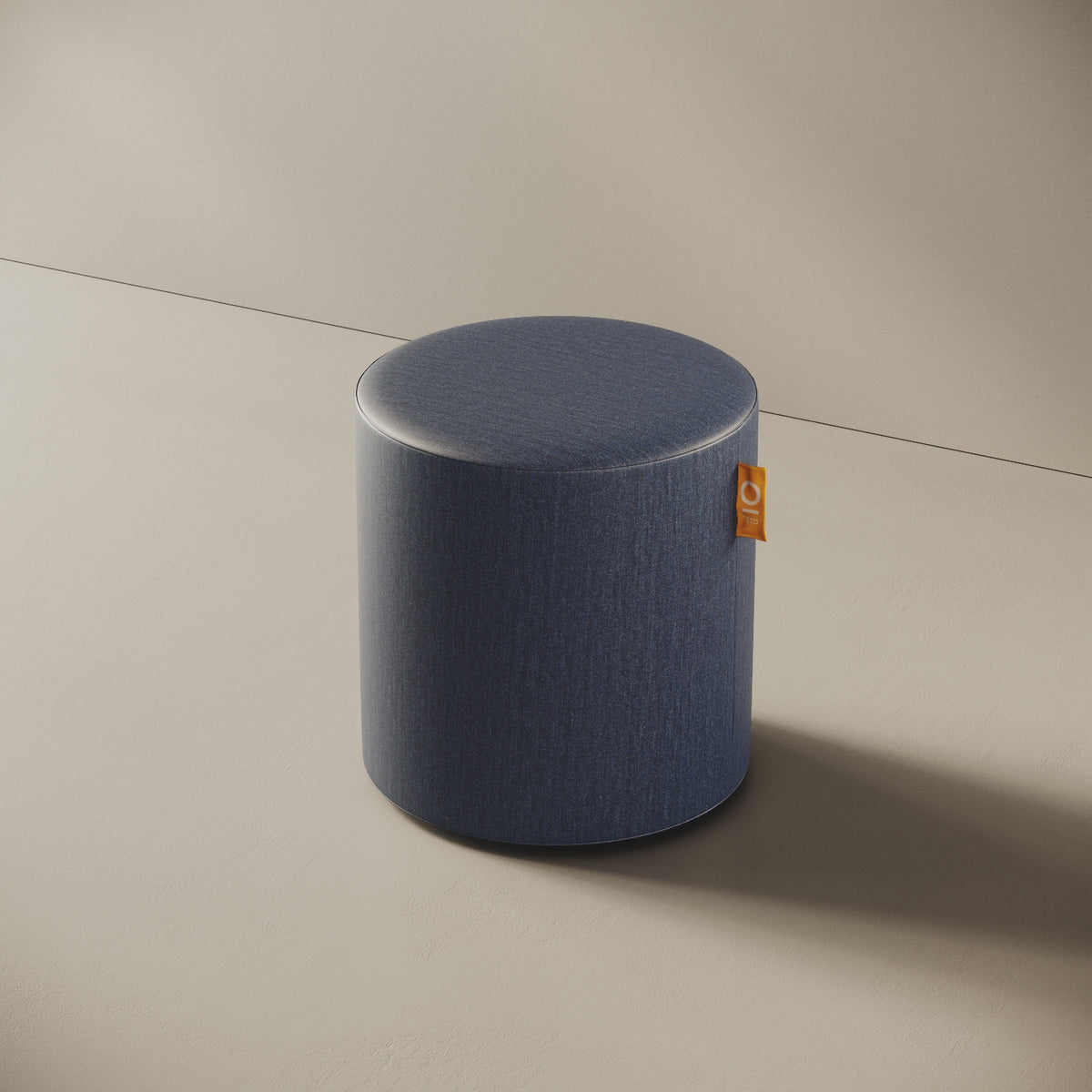 Pouf Comodo brooklyn taglia S Ø 47 × H 47 cm, vista laterale — rivestimento in denim robusto