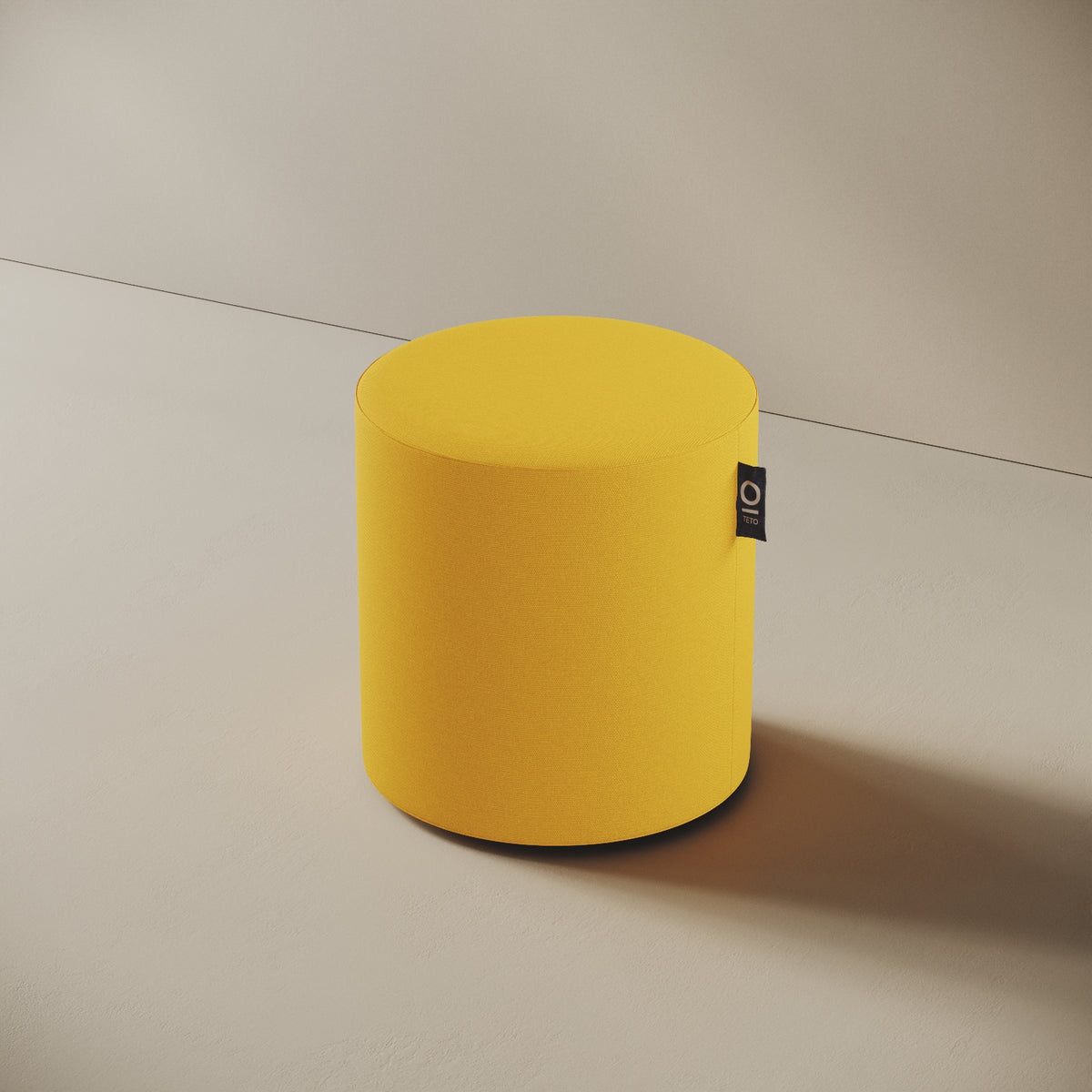 Pouf Comodo giallo taglia S Ø 47 × H 47 cm, vista laterale — rivestimento in tessuto acrilico idrorepellente e antimacchia