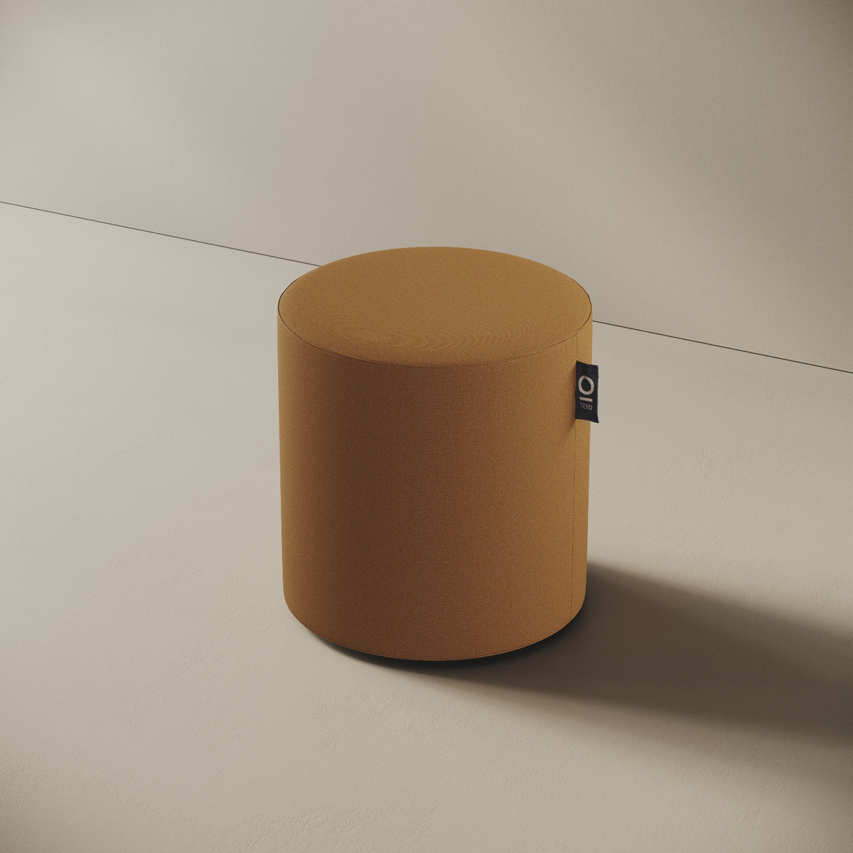 Pouf Comodo tabacco taglia S Ø 47 × H 47 cm, vista laterale — rivestimento in tessuto acrilico idrorepellente e antimacchia