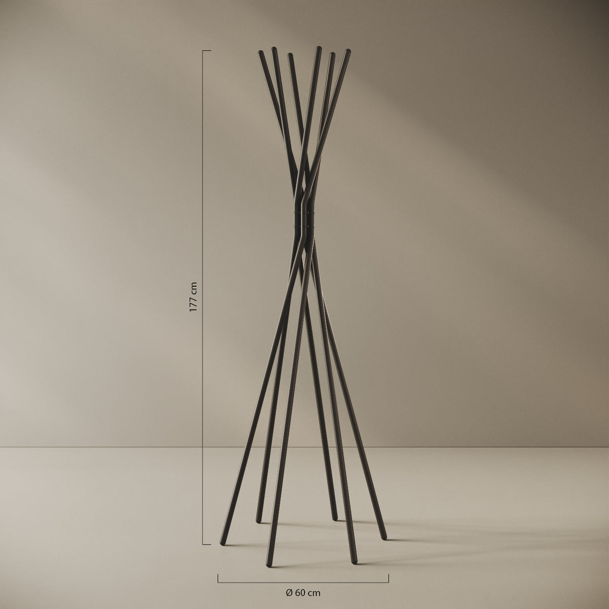 Appendiabiti a terra Tree nero — design ad albero, scheda tecnica e caratteristiche in ferro verniciato a polveri epossipoliestere