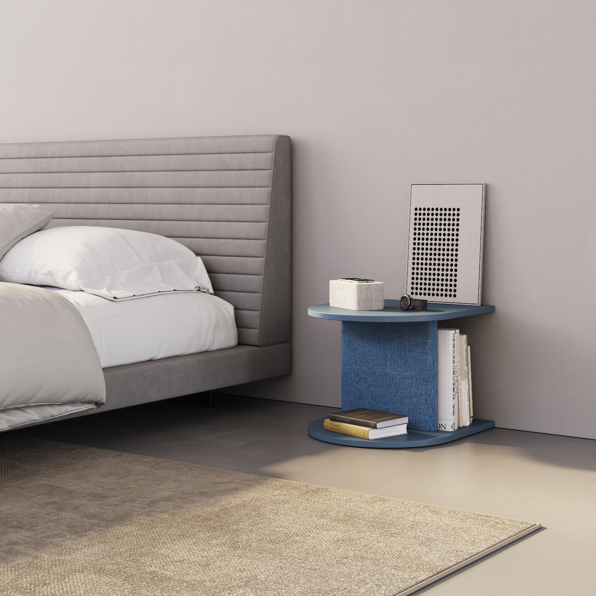 Comodino Strato blu in camera da letto, side table design contemporaneo