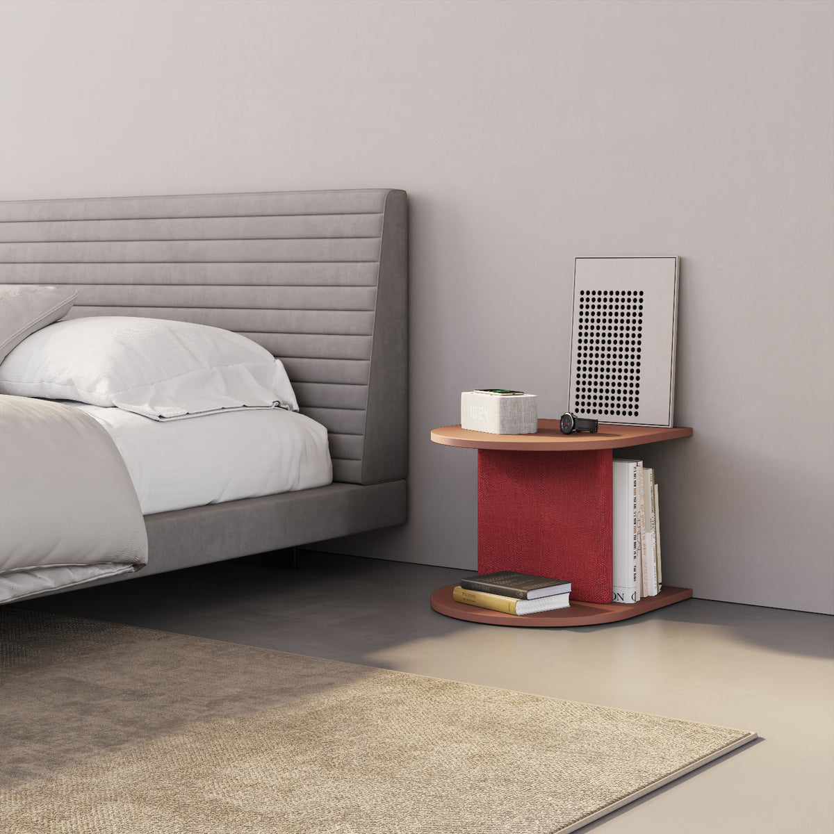Comodino Strato red curry in camera da letto, side table design contemporaneo