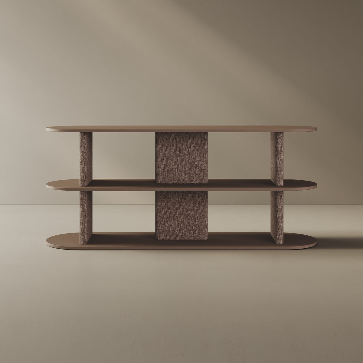 Libreria Strato cappuccino M, vista frontale – libreria design 170x45,5x72,5 cm legno nobilitato e tessuto