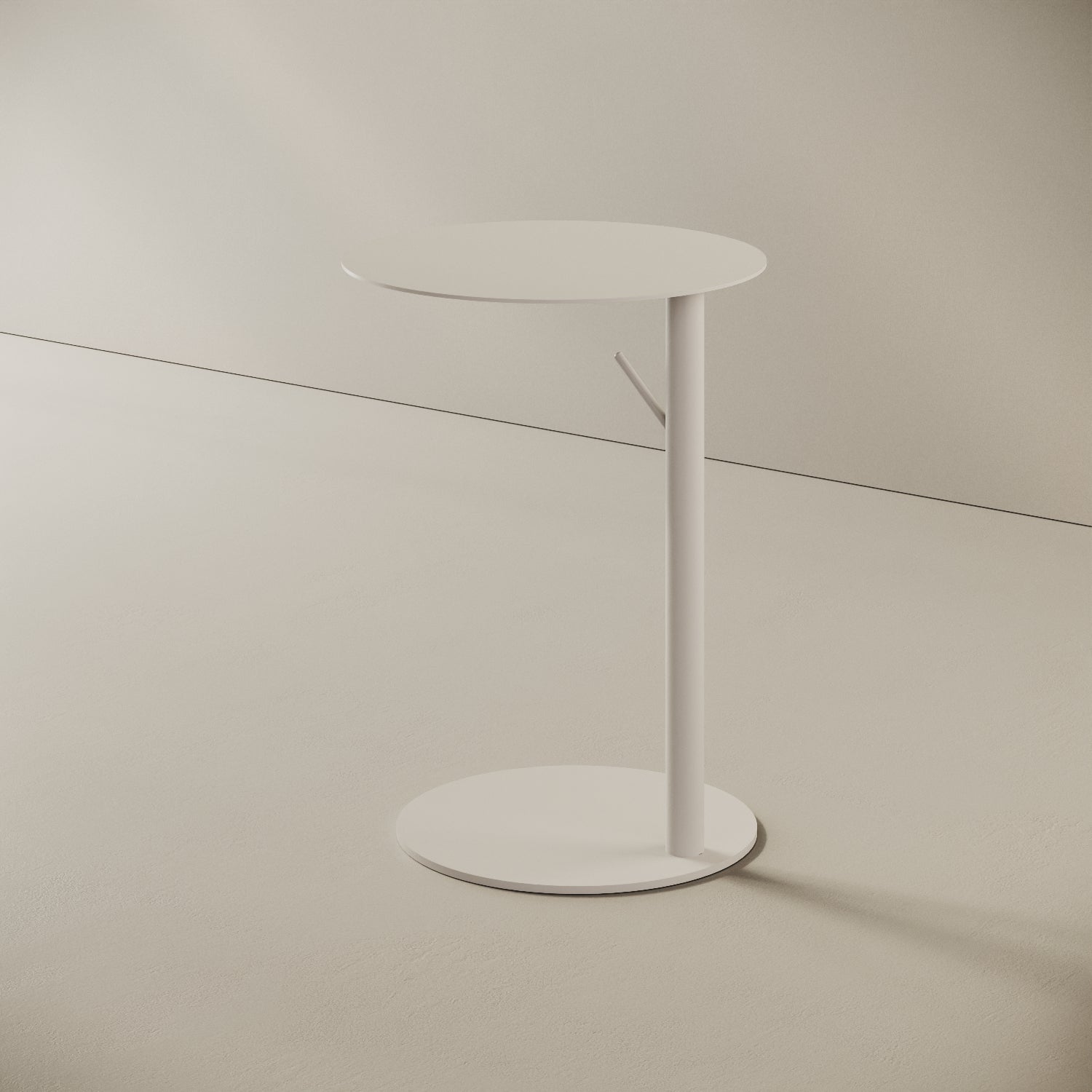 Tavolino Italia rotondo bianco, vista laterale — dettaglio gambe in metallo e base Ø 38 cm